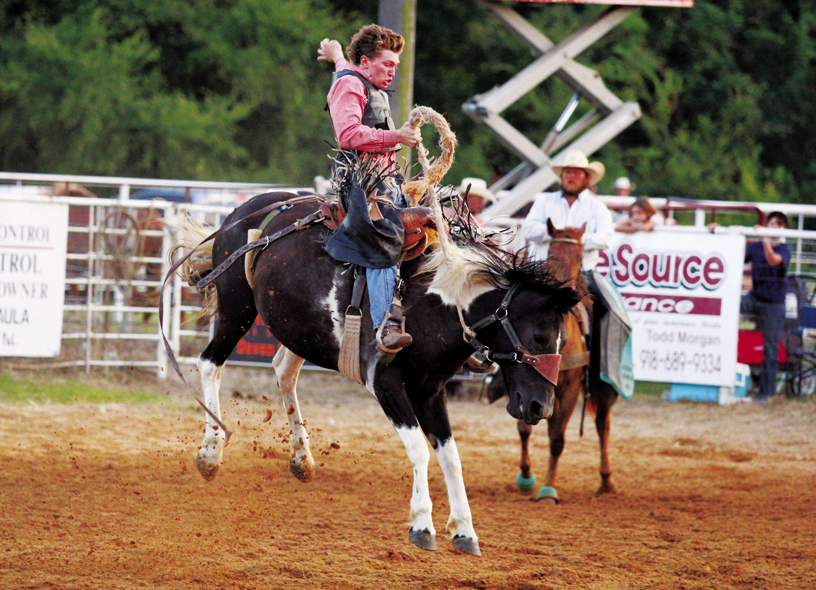 Eufaula Round-Up Club Rodeo rides to success - McIntosh Democrat